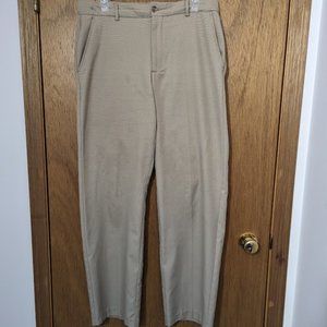 Men's Greg Norman Stretch Pocket Travel Pant 32Wx32L Beige weave
